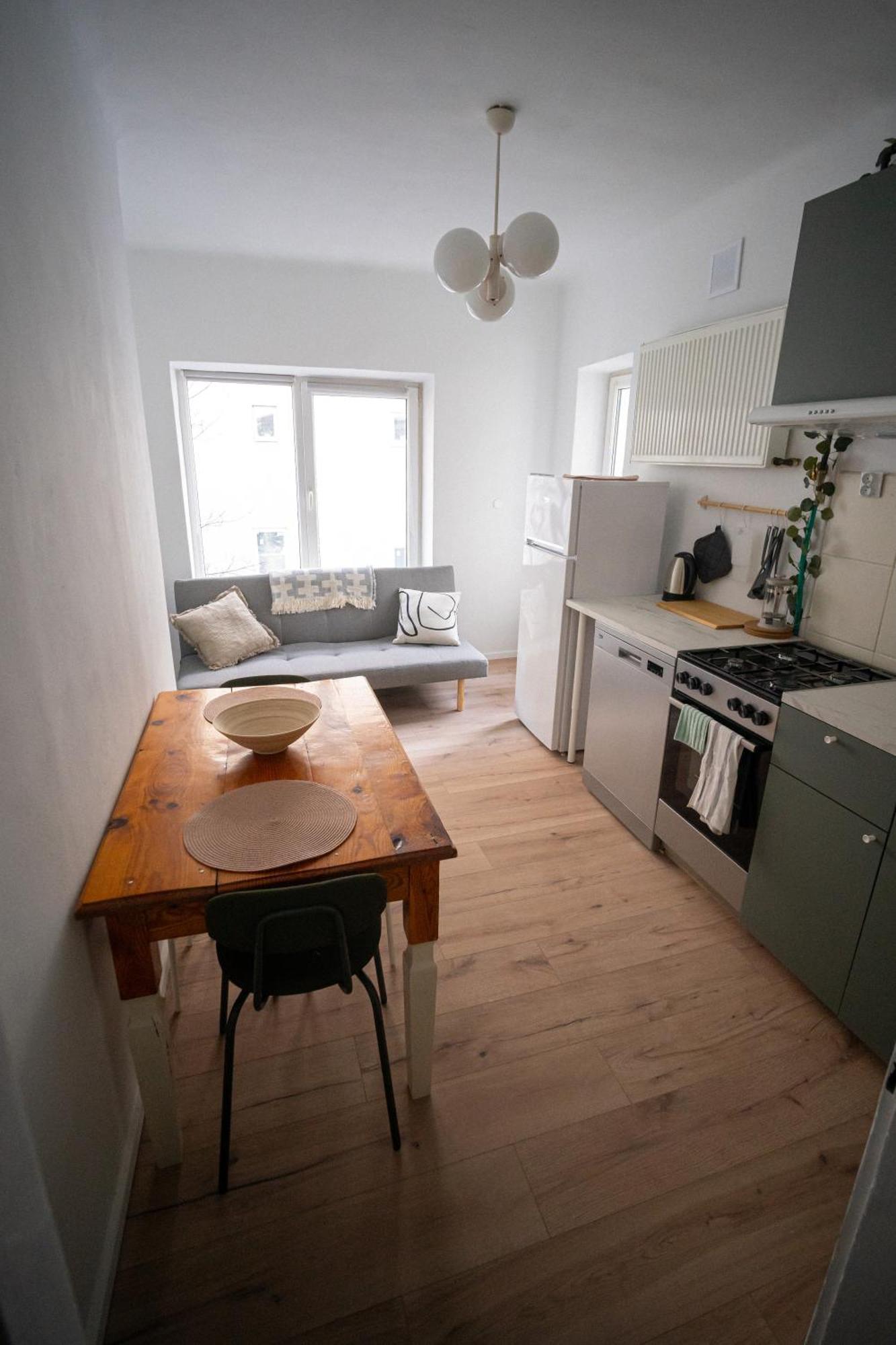 18 Powisle Apartment Warsaw
