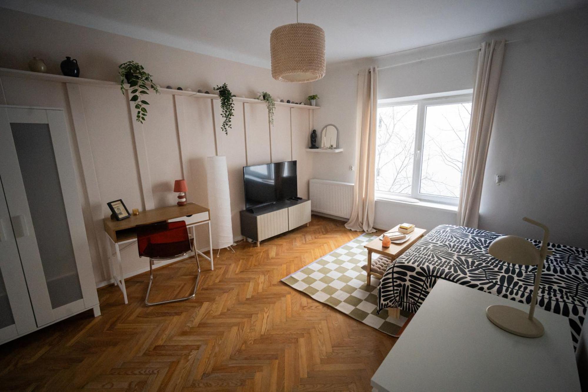 18 Powisle Apartment Warsaw